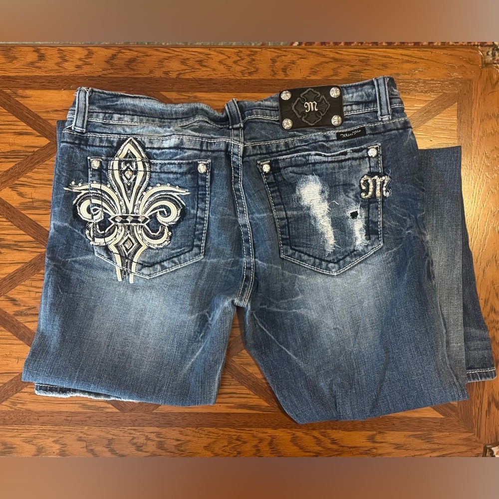 Miss Me Jeans, Straight Cut, Size 33 x 37